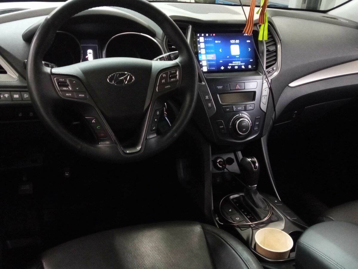 Hyundai Santa Fe с пробегом — 2018 год. Фото: #4