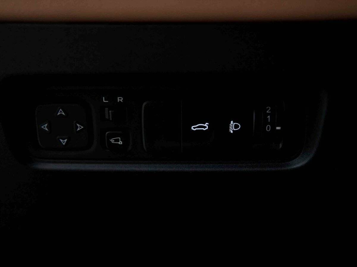 Changan UNI-V с пробегом — 2024 год. Фото: #20