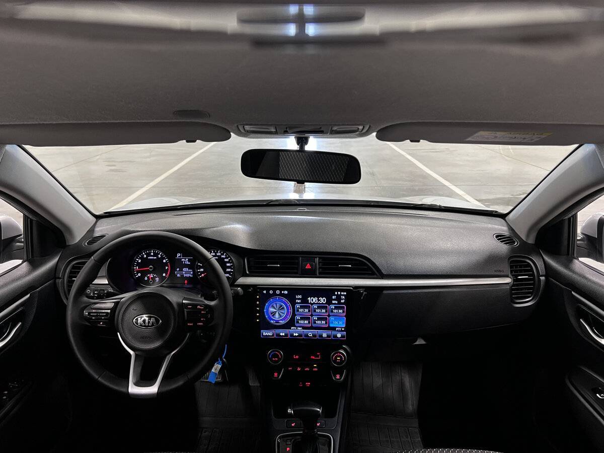 Kia Rio с пробегом — 2020 год. Фото: #13