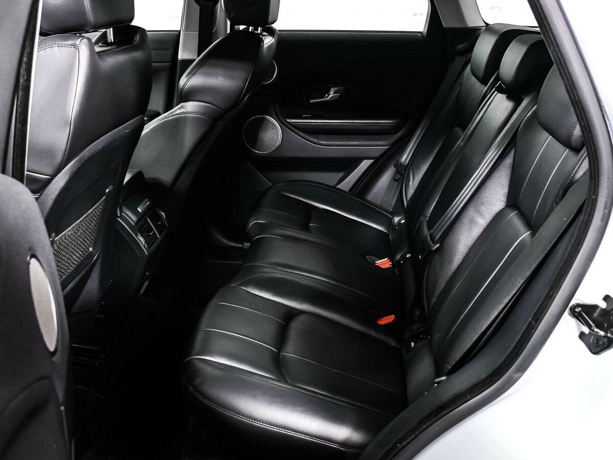 Land Rover Range Rover Evoque с пробегом — 2015 год. Фото: #11