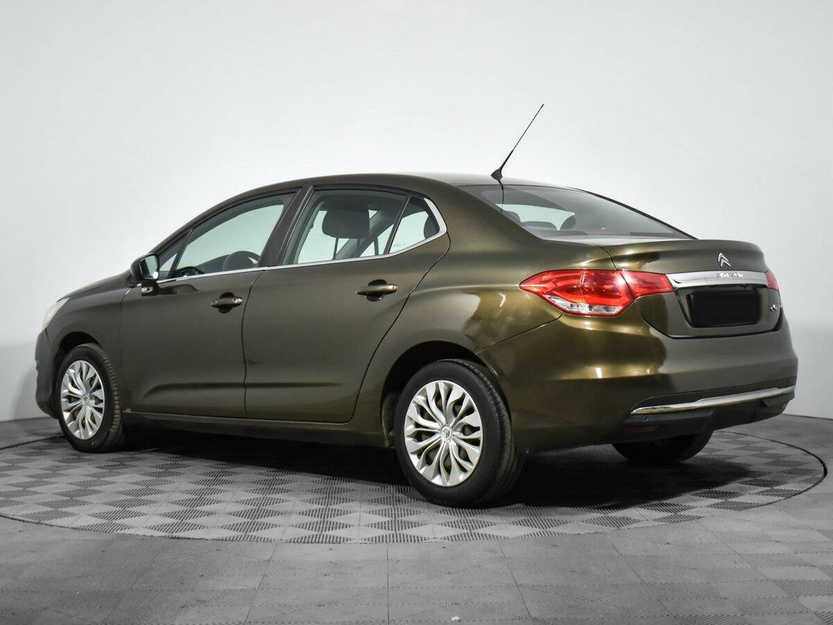 Citroen C4 с пробегом — 2016 год. Фото: #6