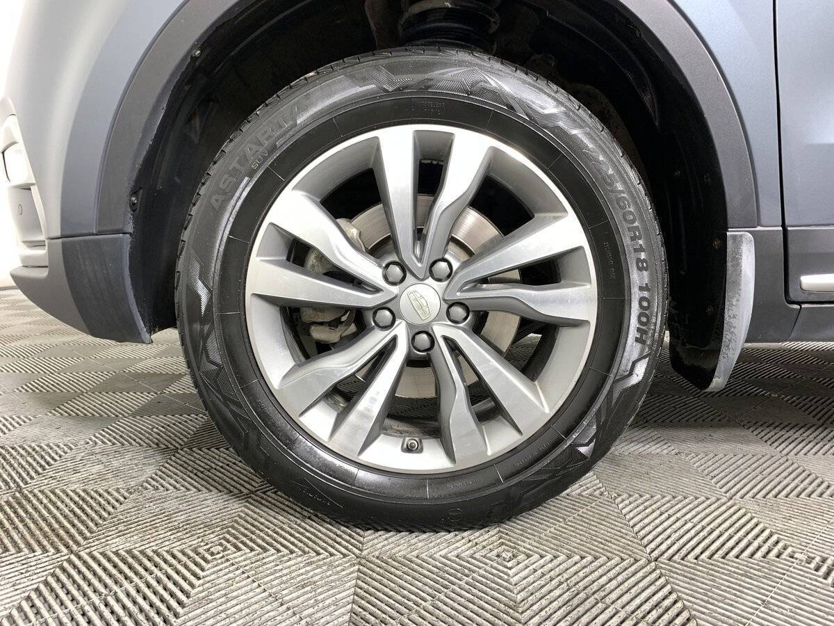 Geely Atlas с пробегом — 2021 год. Фото: #8