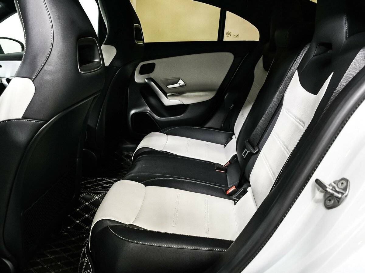 Mercedes-Benz CLA с пробегом — 2020 год. Фото: #11