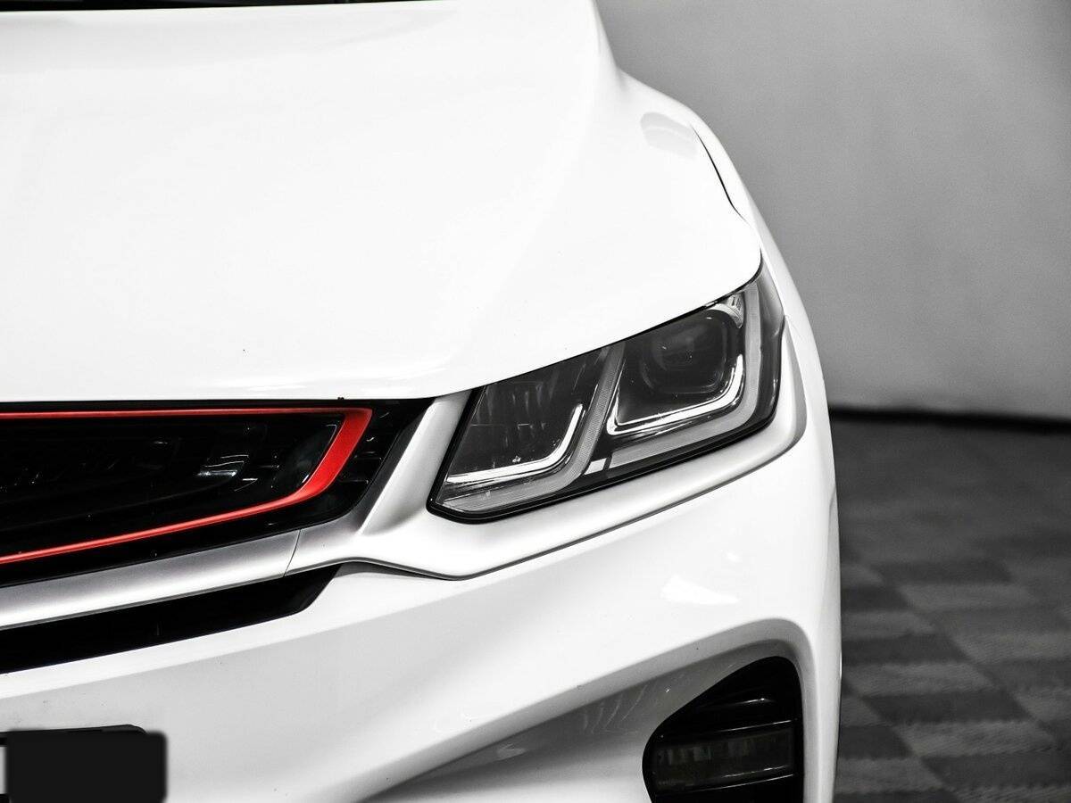 Geely Coolray с пробегом — 2023 год. Фото: #14