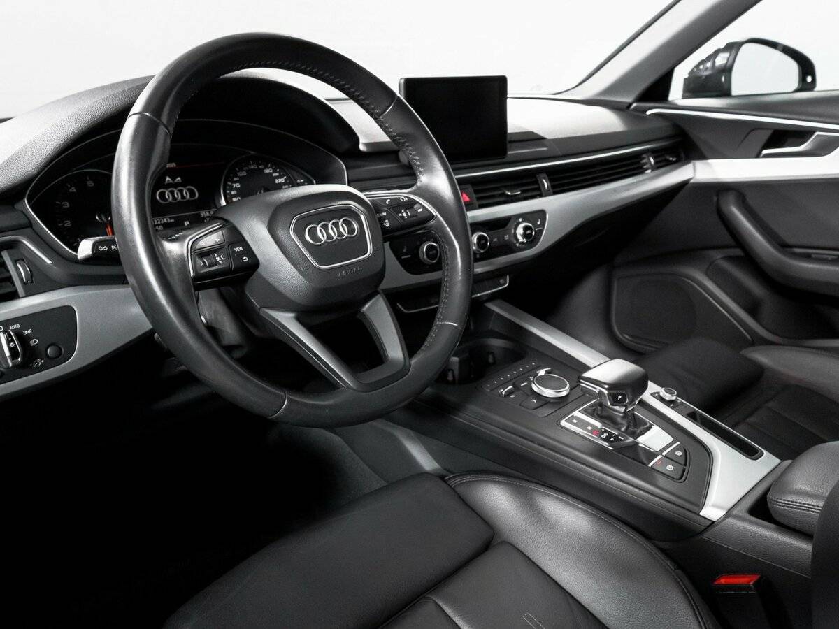 Audi A4 с пробегом — 2017 год. Фото: #13