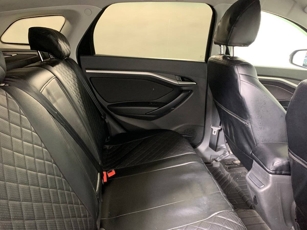 Lada (ВАЗ) Vesta с пробегом — 2021 год. Фото: #16