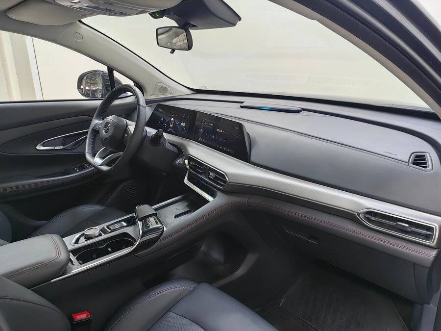 Changan UNI-T с пробегом — 2023 год. Фото: #12