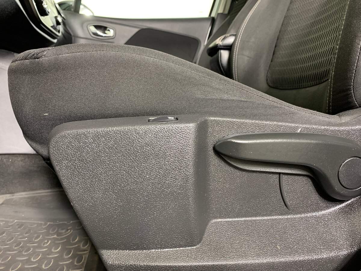 Renault Kaptur с пробегом — 2019 год. Фото: #15