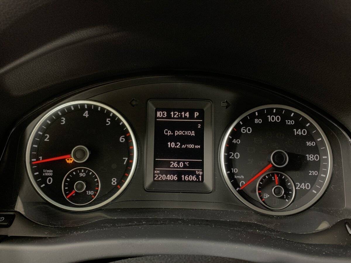 Volkswagen Tiguan с пробегом — 2012 год. Фото: #13