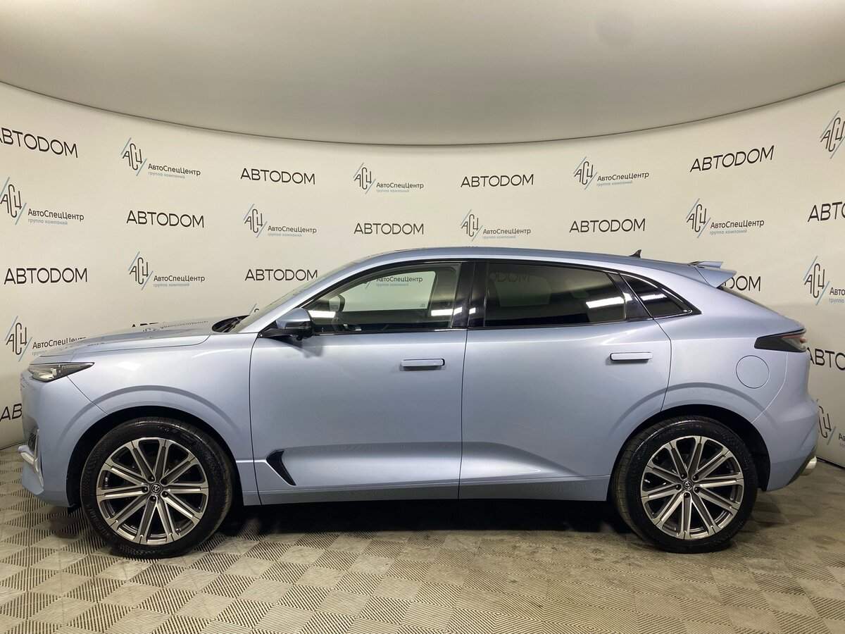 Changan UNI-K с пробегом — 2023 год. Фото: #2