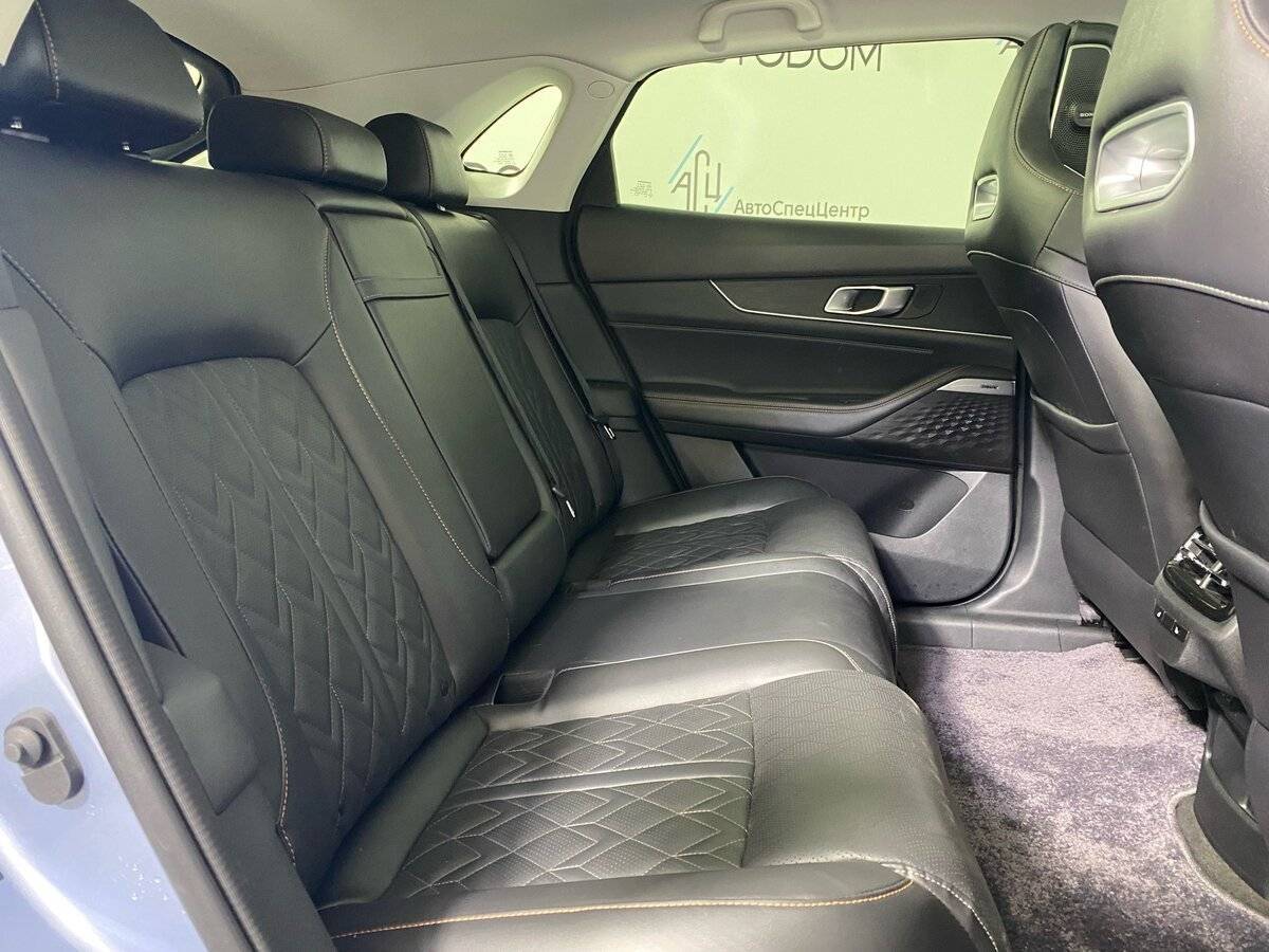 Changan UNI-K с пробегом — 2023 год. Фото: #10