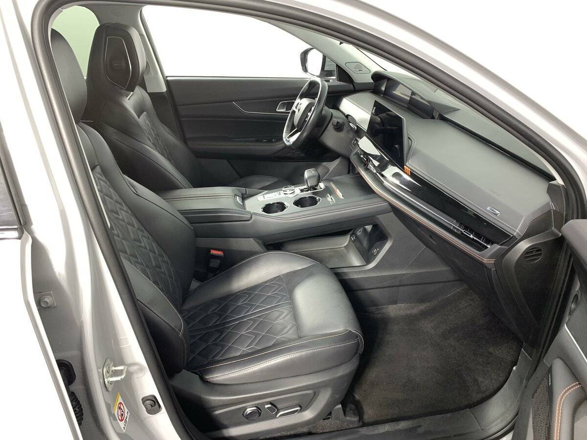 Changan UNI-K с пробегом — 2023 год. Фото: #18