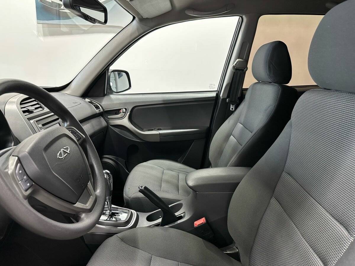 Chery Tiggo (T11) с пробегом — 2015 год. Фото: #7