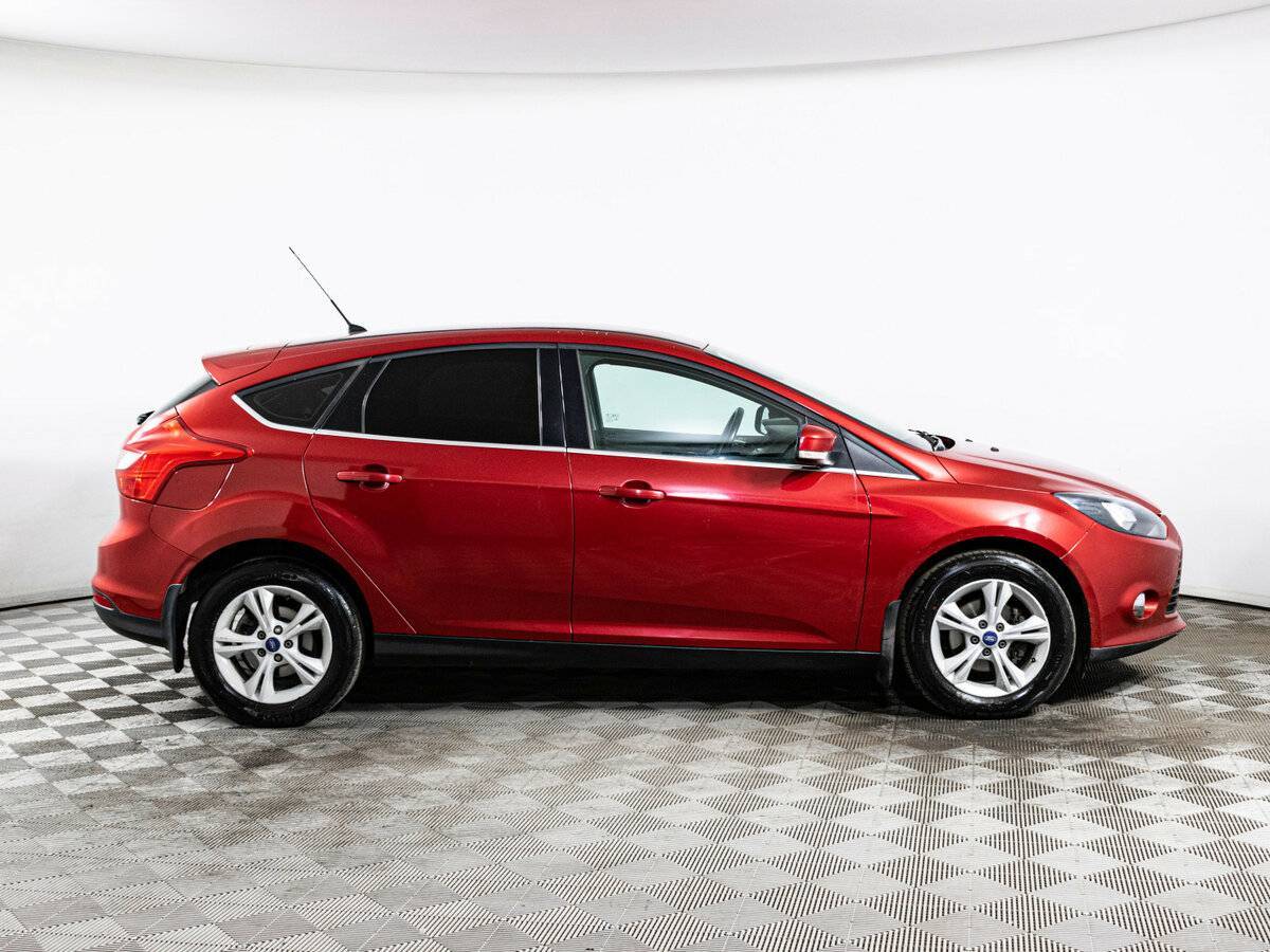 Ford Focus с пробегом — 2012 год. Фото: #3