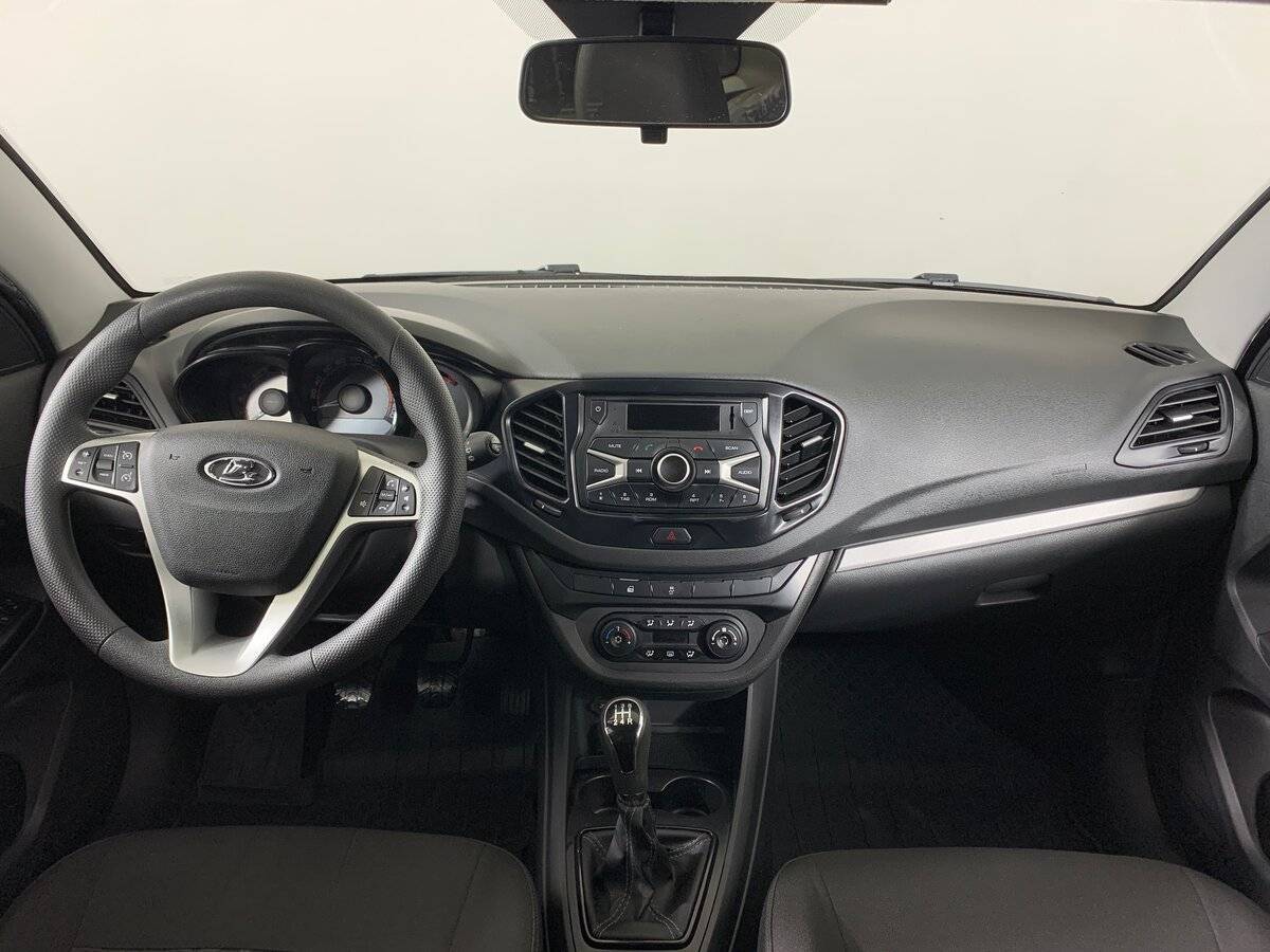 Lada (ВАЗ) Vesta с пробегом — 2021 год. Фото: #11