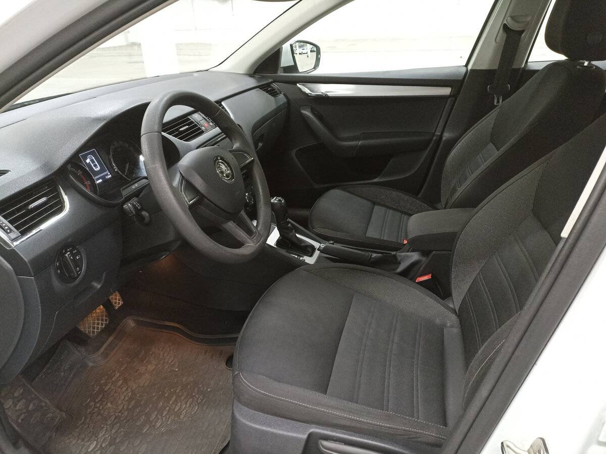 Skoda Octavia с пробегом — 2018 год. Фото: #15