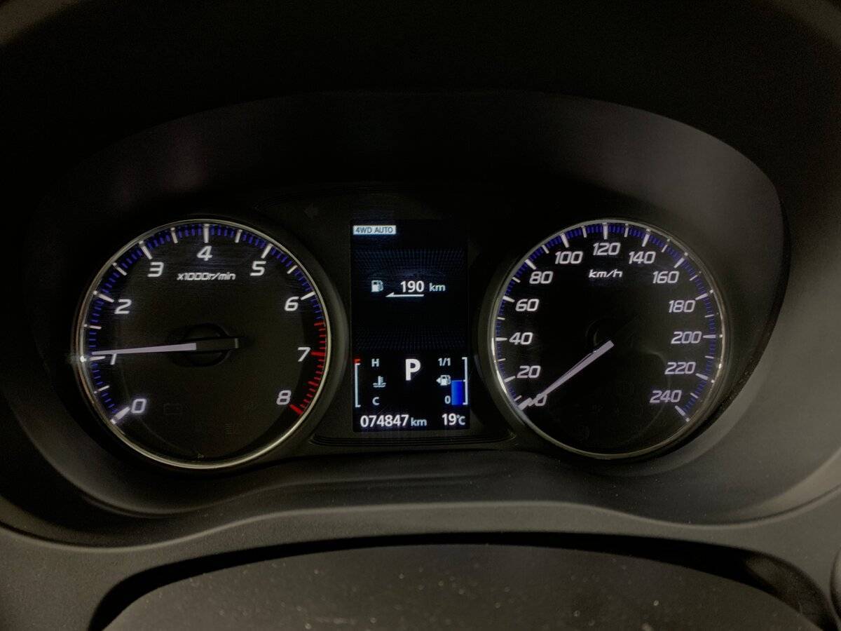 Mitsubishi Outlander с пробегом — 2019 год. Фото: #13