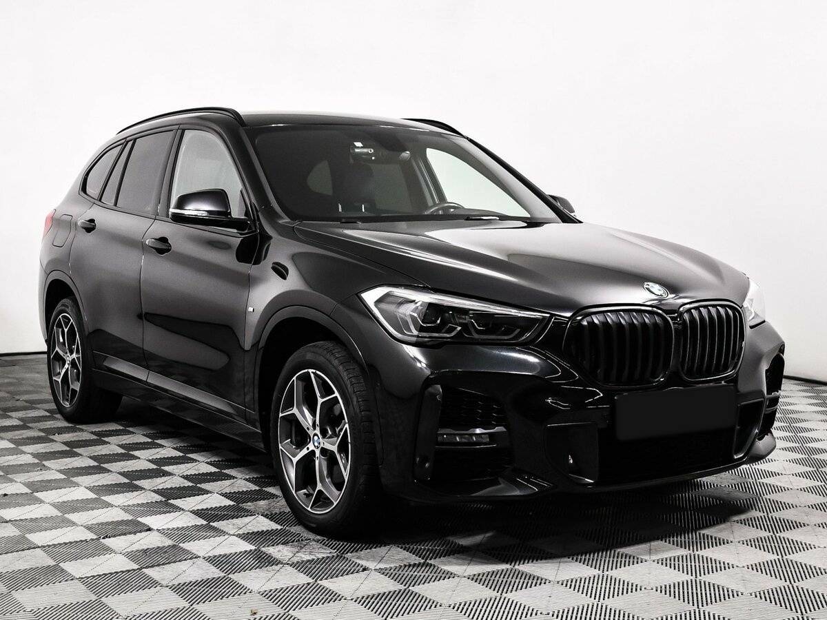 BMW X1 с пробегом — 2019 год. Фото: #2