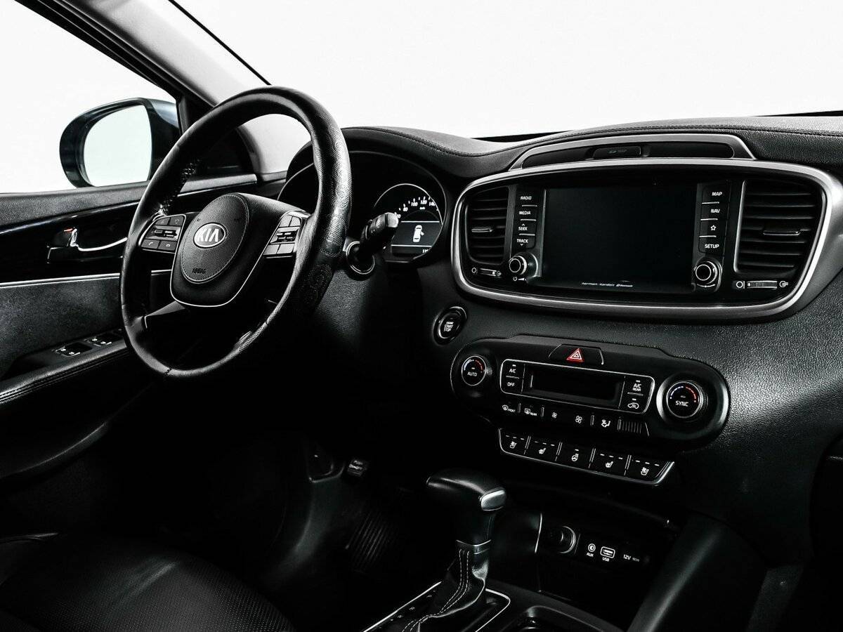 Kia Sorento с пробегом — 2019 год. Фото: #8