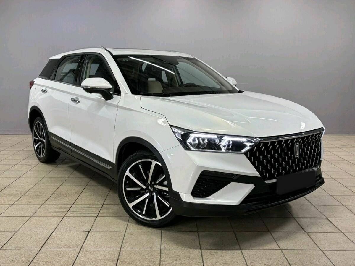 FAW Bestune T77 с пробегом — 2023 год. Фото: #2