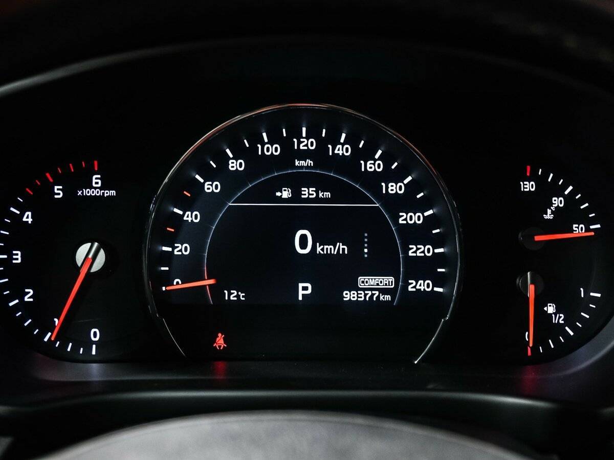 Kia Sorento с пробегом — 2018 год. Фото: #9