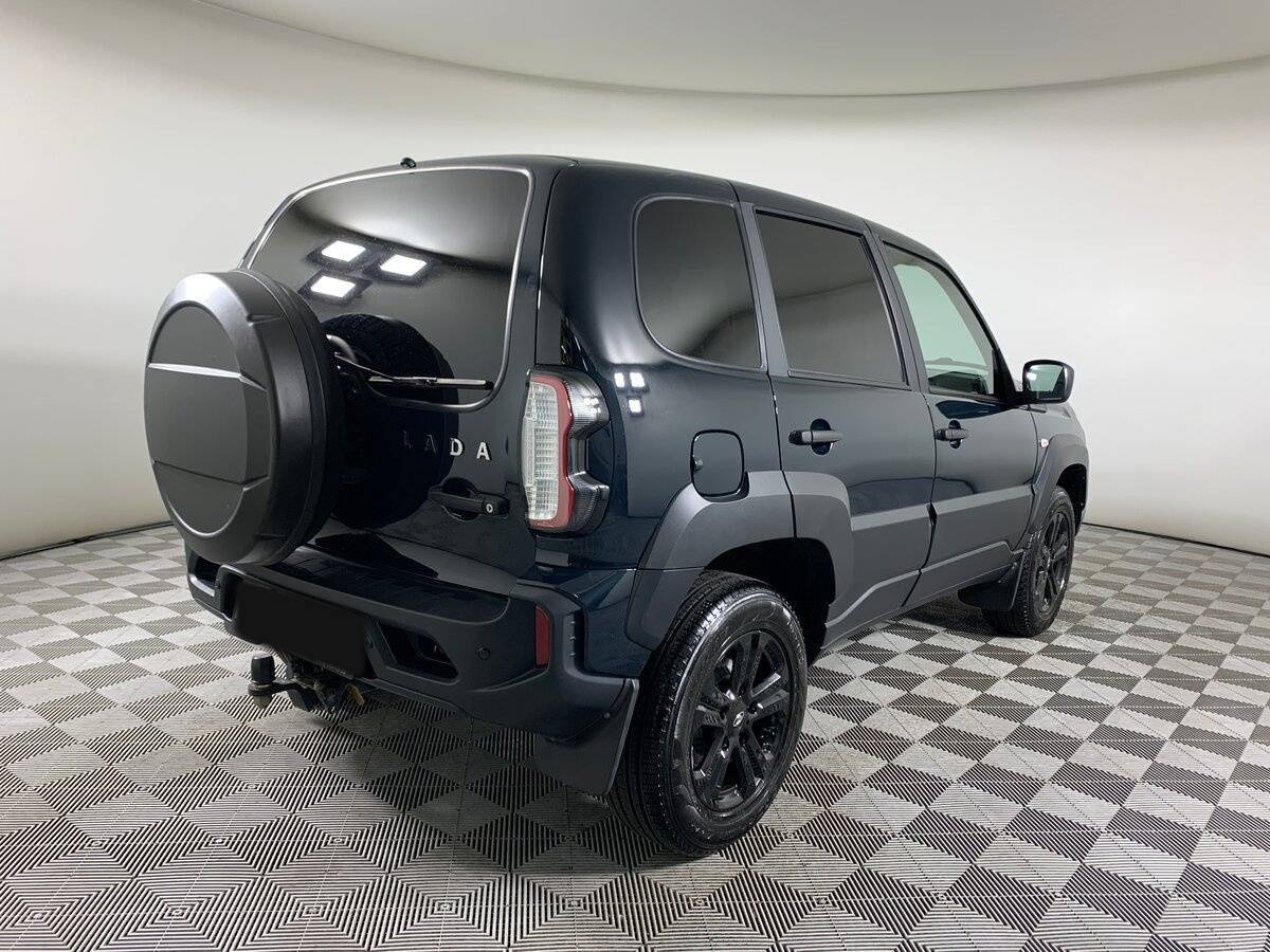 Lada (ВАЗ) Niva с пробегом — 2024 год. Фото: #4