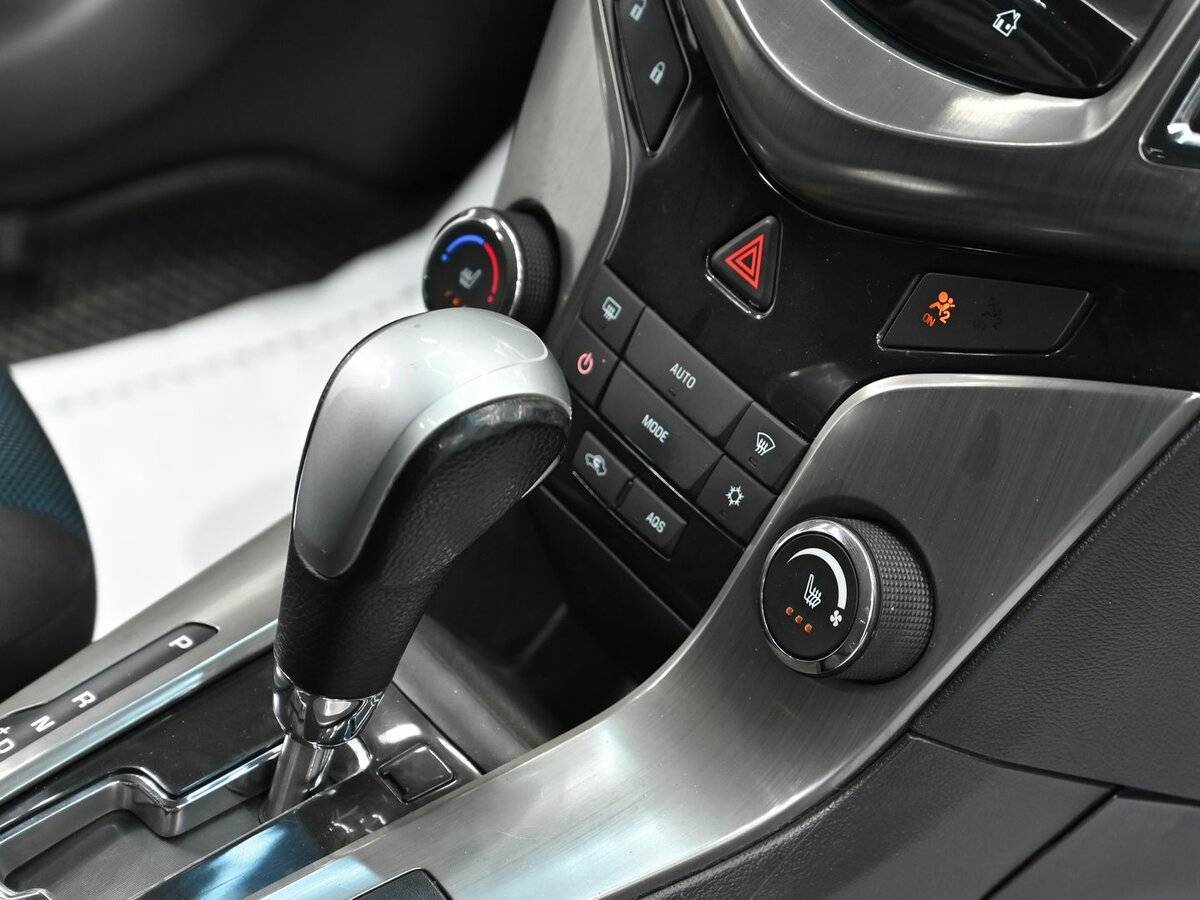 Chevrolet Cruze с пробегом — 2013 год. Фото: #10