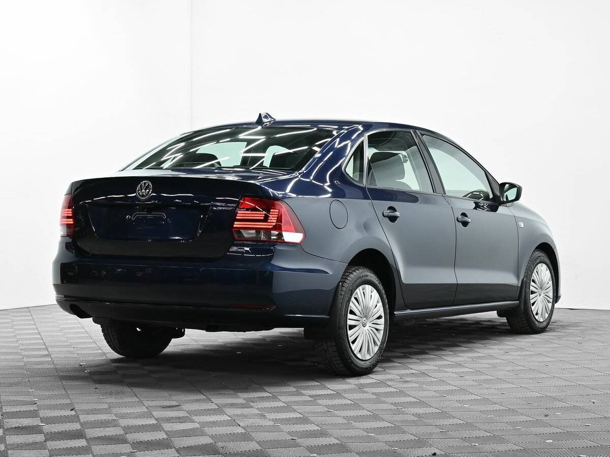 Volkswagen Polo с пробегом — 2016 год. Фото: #3