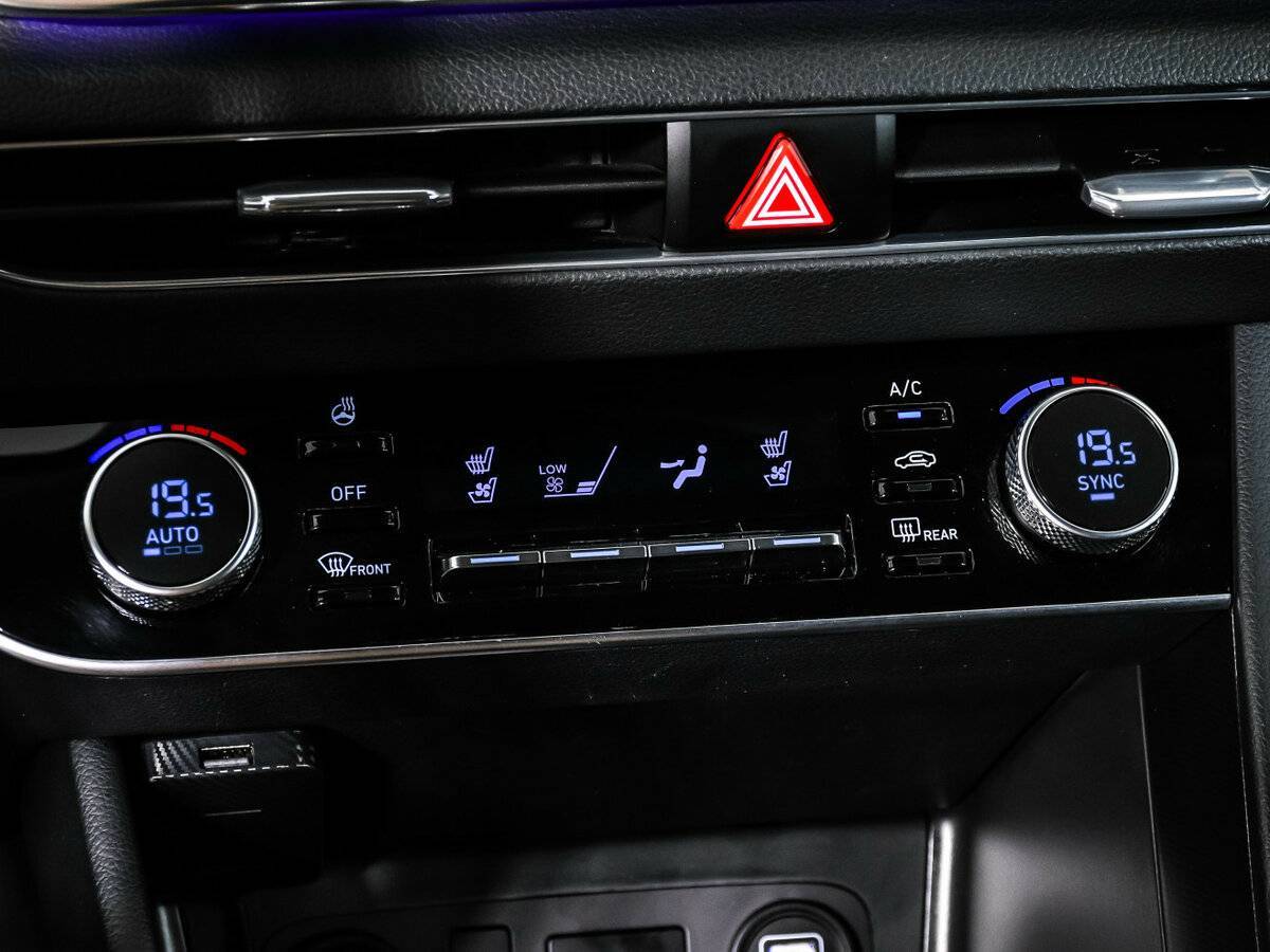 Hyundai Sonata с пробегом — 2021 год. Фото: #18