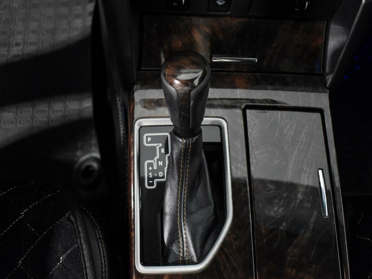 Toyota Camry с пробегом — 2018 год. Фото: #11