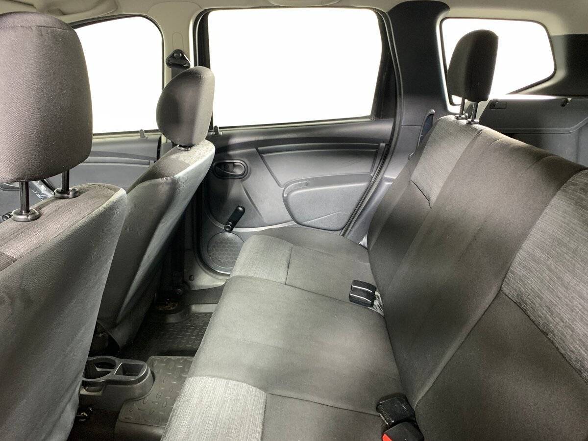 Renault Duster с пробегом — 2013 год. Фото: #17