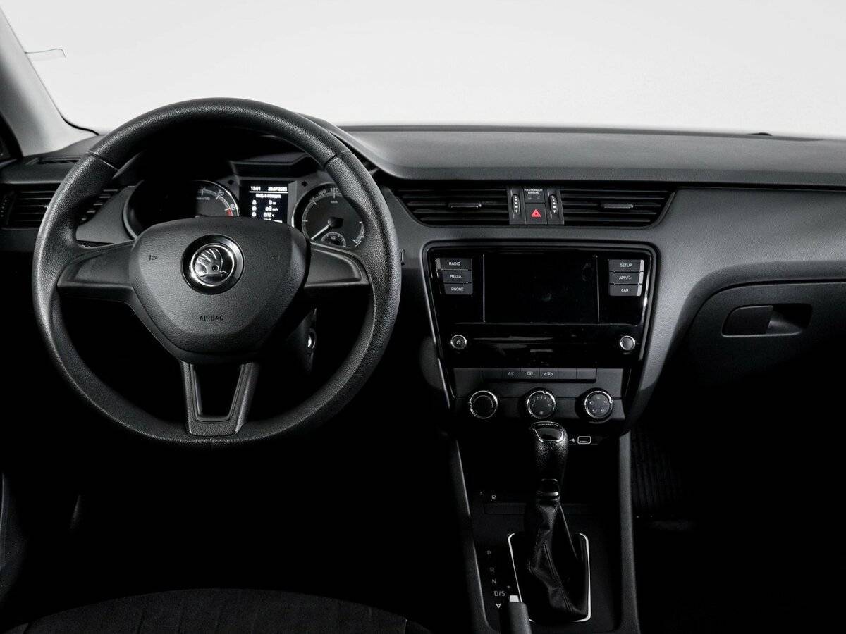 Skoda Octavia с пробегом — 2019 год. Фото: #11