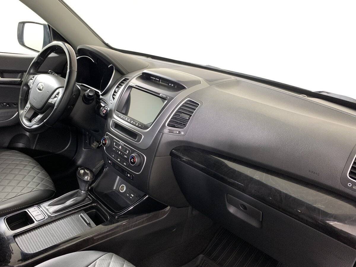 Kia Sorento с пробегом — 2019 год. Фото: #12
