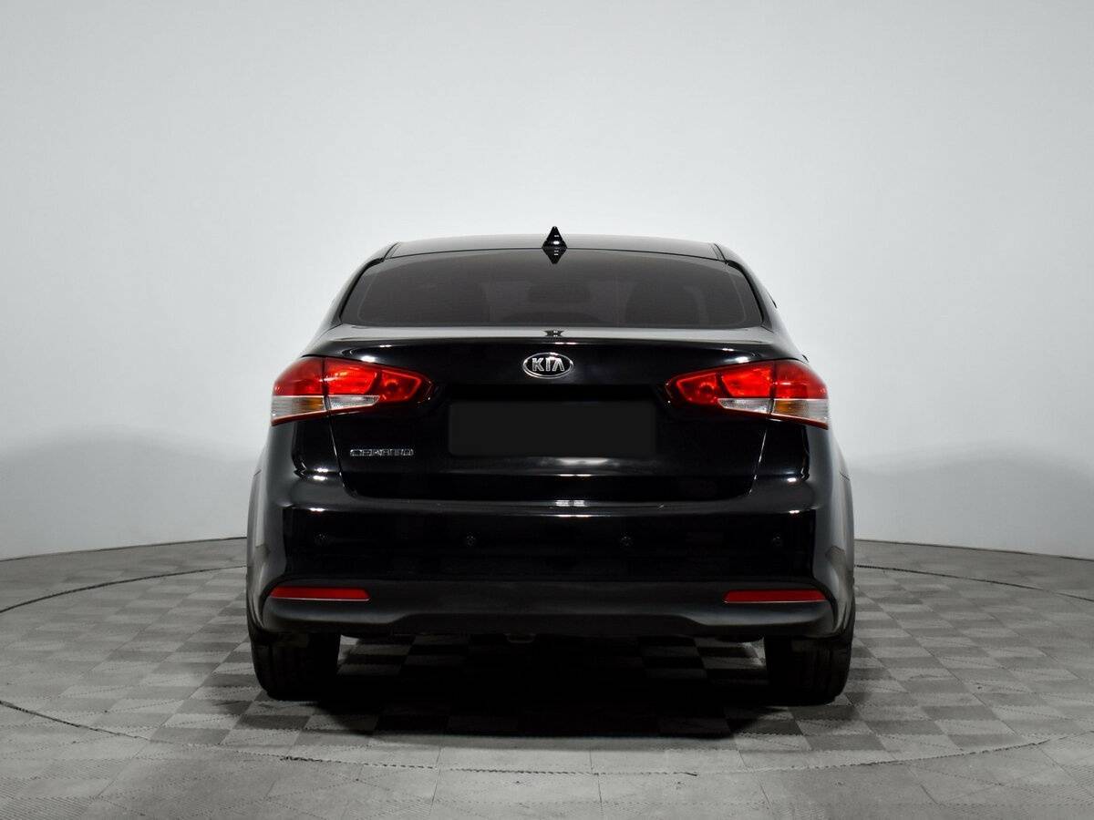 Kia Cerato с пробегом — 2018 год. Фото: #5