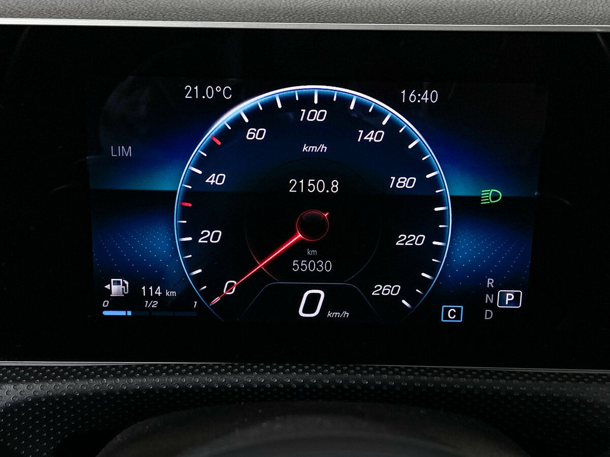 Mercedes-Benz CLA с пробегом — 2020 год. Фото: #11