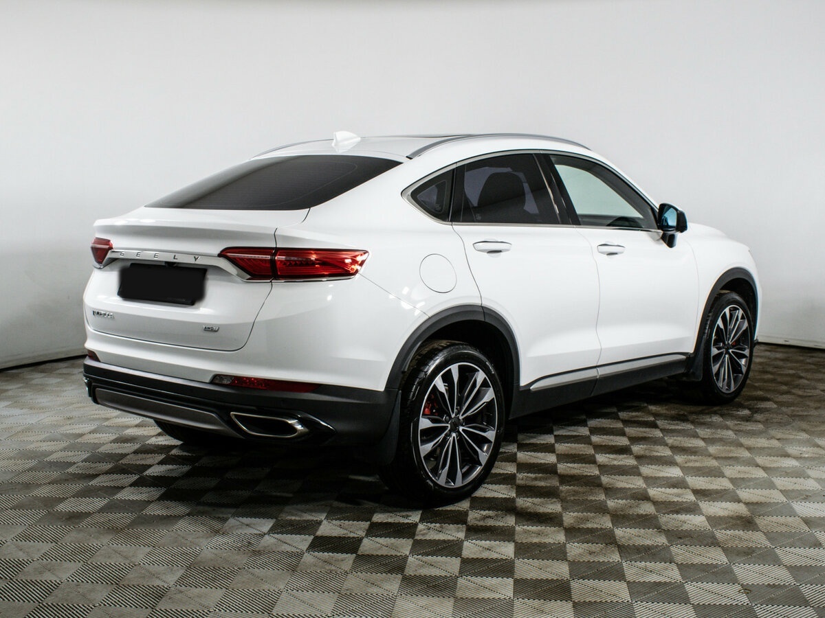 Geely Tugella с пробегом — 2022 год. Фото: #4