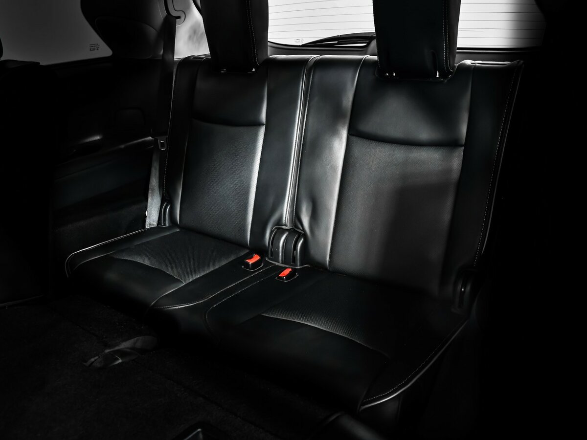 Infiniti QX60 с пробегом — 2018 год. Фото: #13