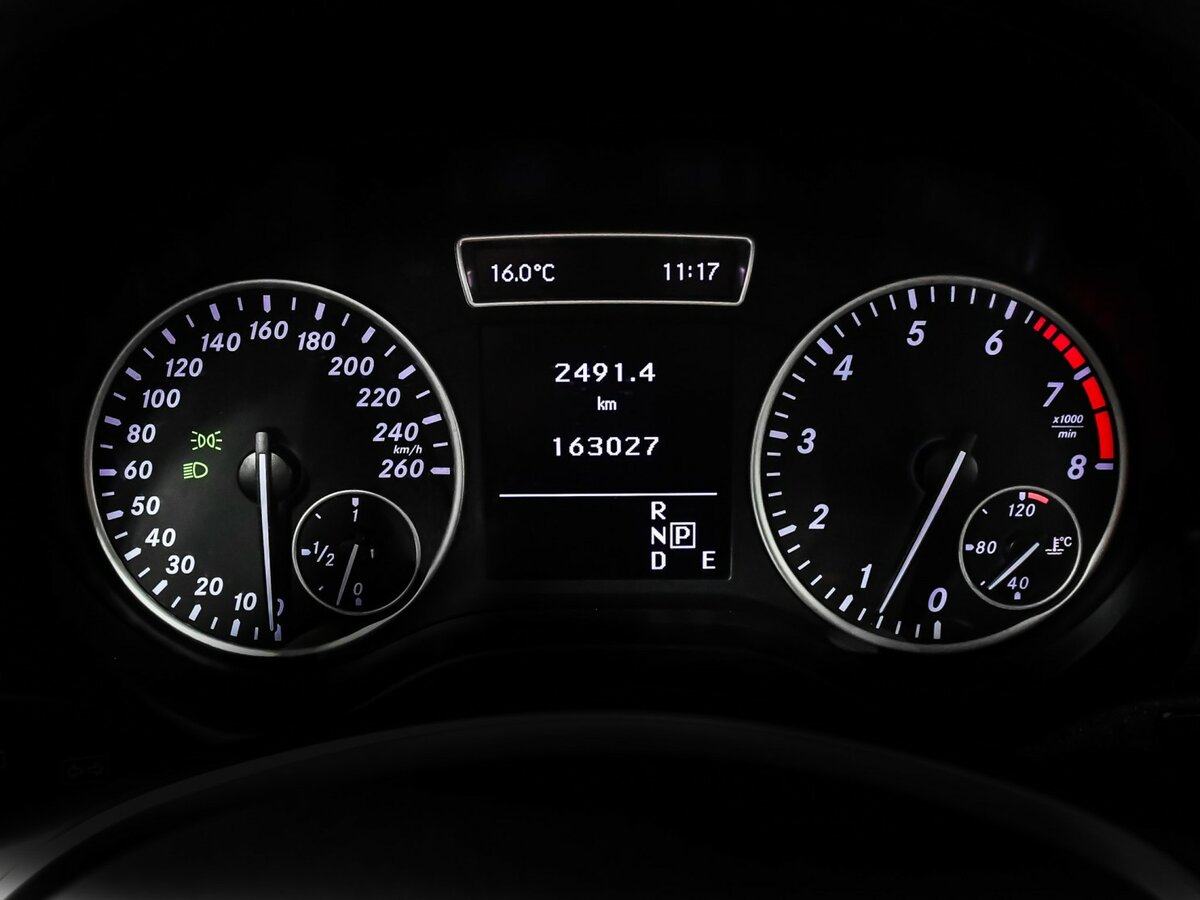 Mercedes-Benz A-Класс с пробегом — 2013 год. Фото: #8