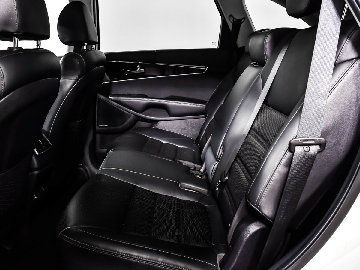 Kia Sorento с пробегом — 2018 год. Фото: #9