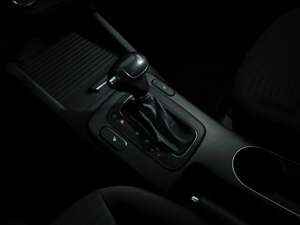 Kia Cerato с пробегом — 2013 год. Фото: #14