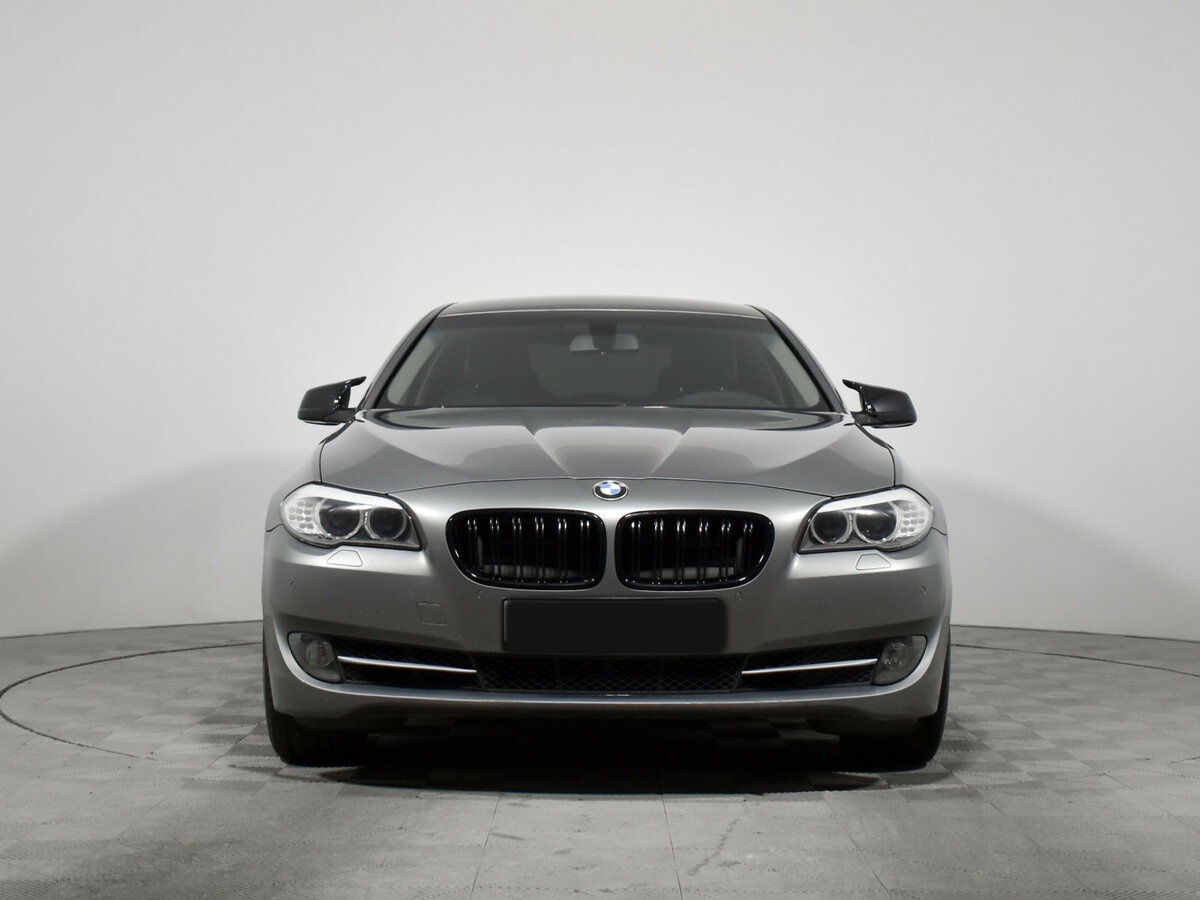 BMW 5 серии с пробегом — 2013 год. Фото: #1