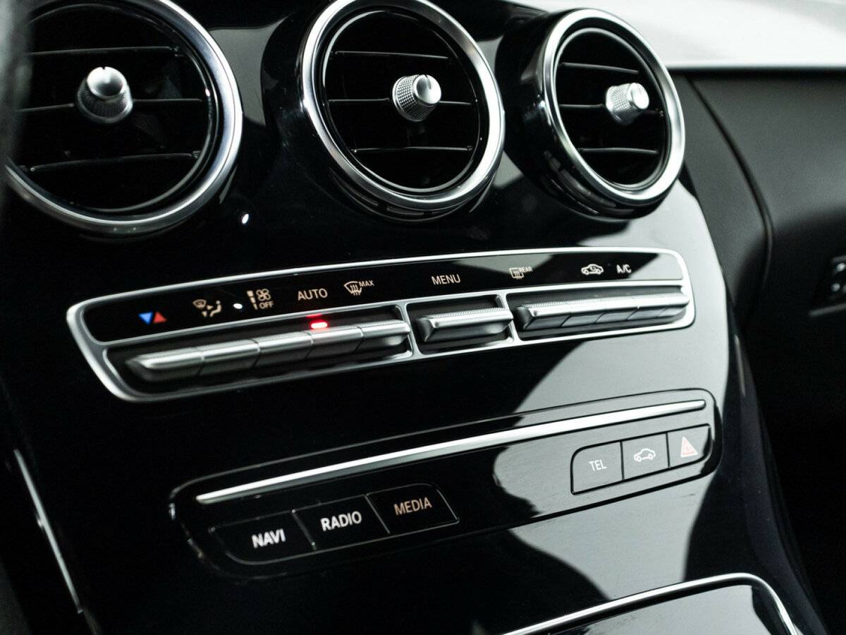 Mercedes-Benz C-Класс с пробегом — 2019 год. Фото: #1