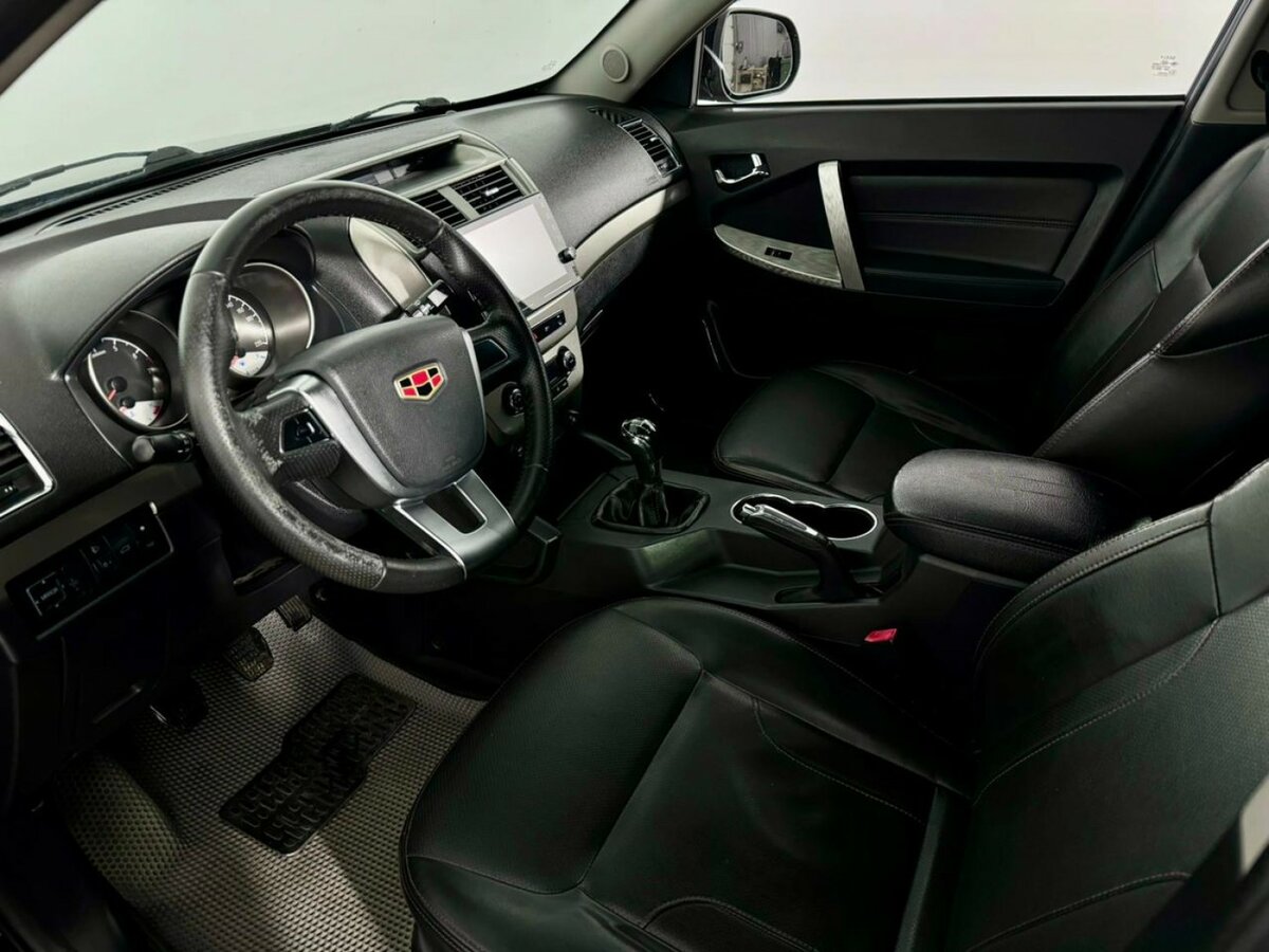 Geely Emgrand X7 с пробегом — 2016 год. Фото: #7