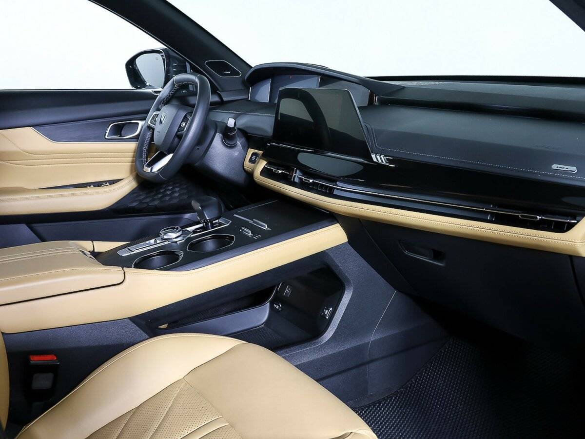 Changan UNI-K с пробегом — 2023 год. Фото: #10