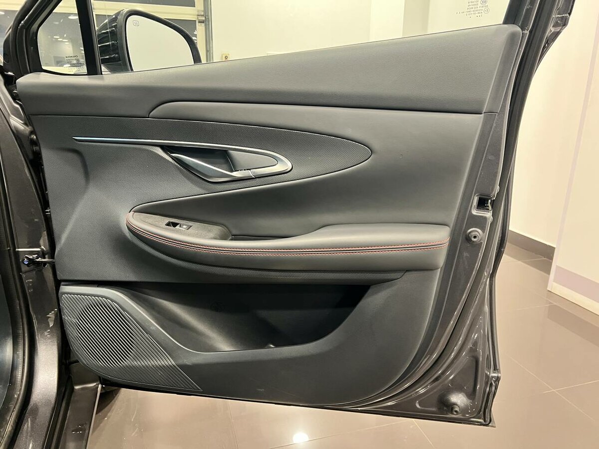 Changan UNI-T с пробегом — 2023 год. Фото: #11