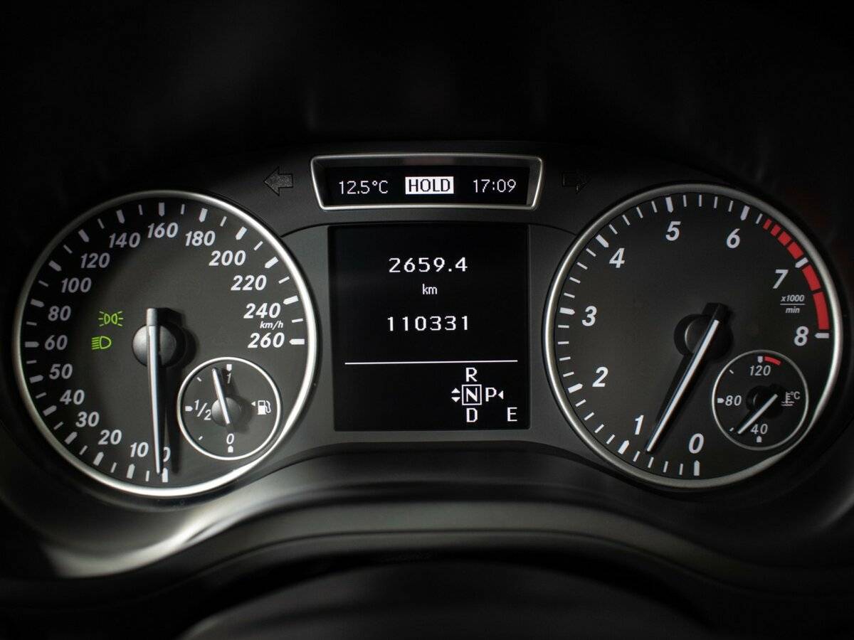 Mercedes-Benz B-Класс с пробегом — 2014 год. Фото: #10