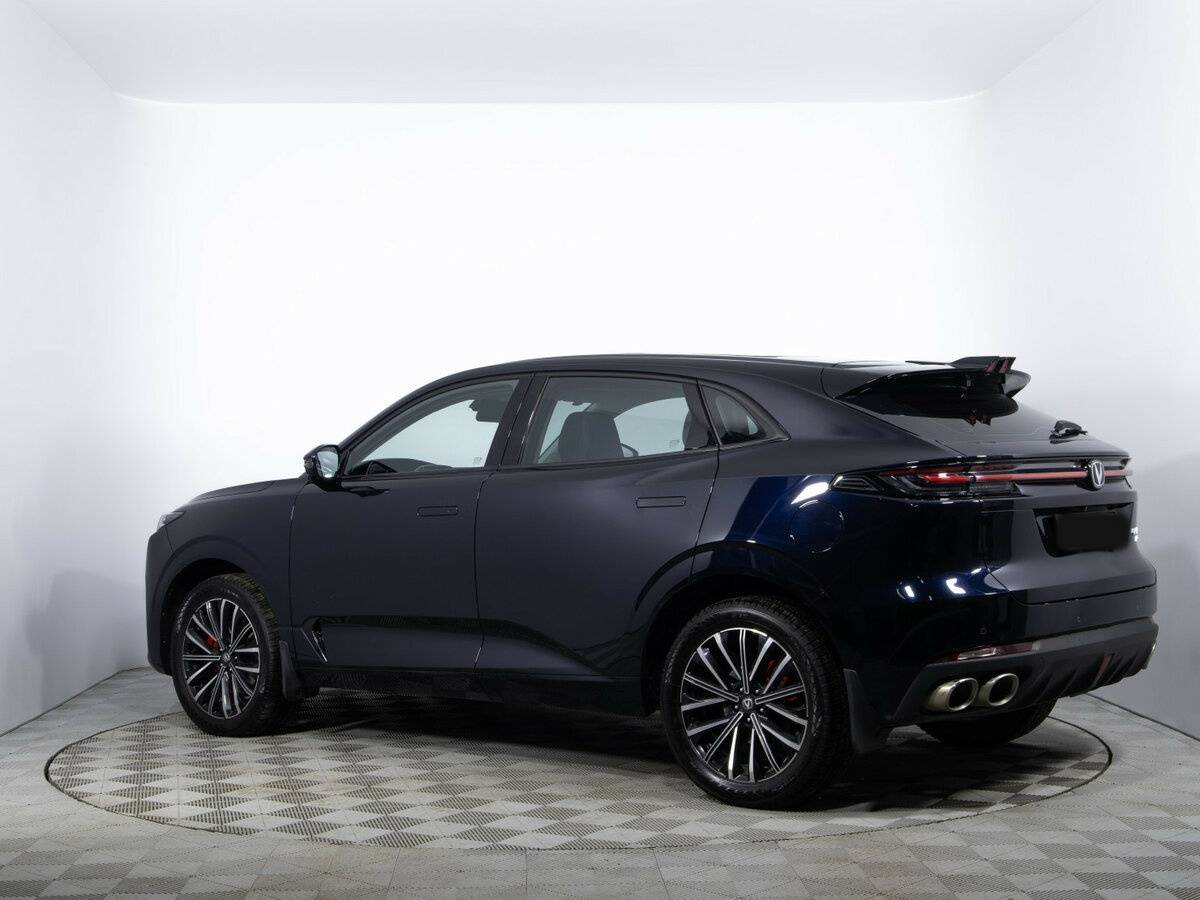 Changan UNI-K с пробегом — 2024 год. Фото: #6