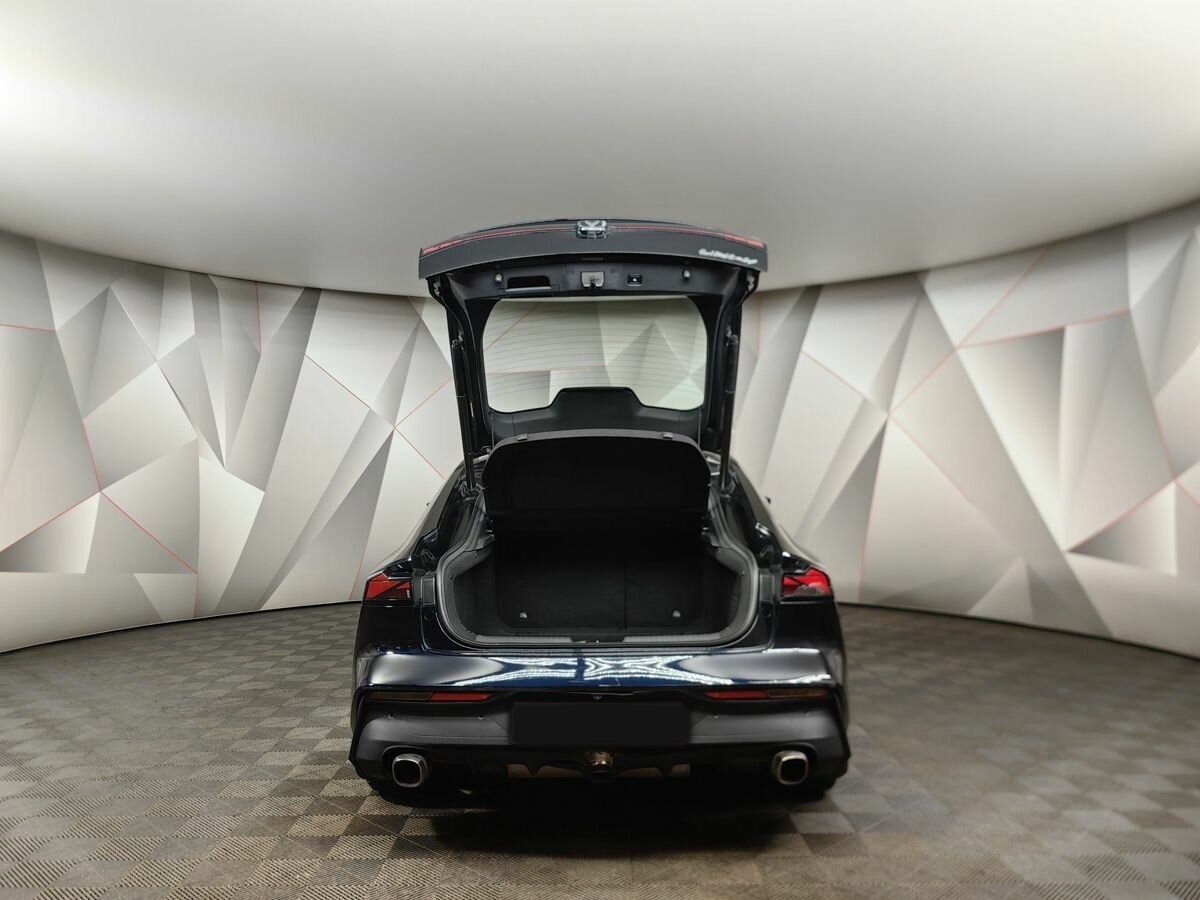 Changan UNI-V с пробегом — 2023 год. Фото: #18