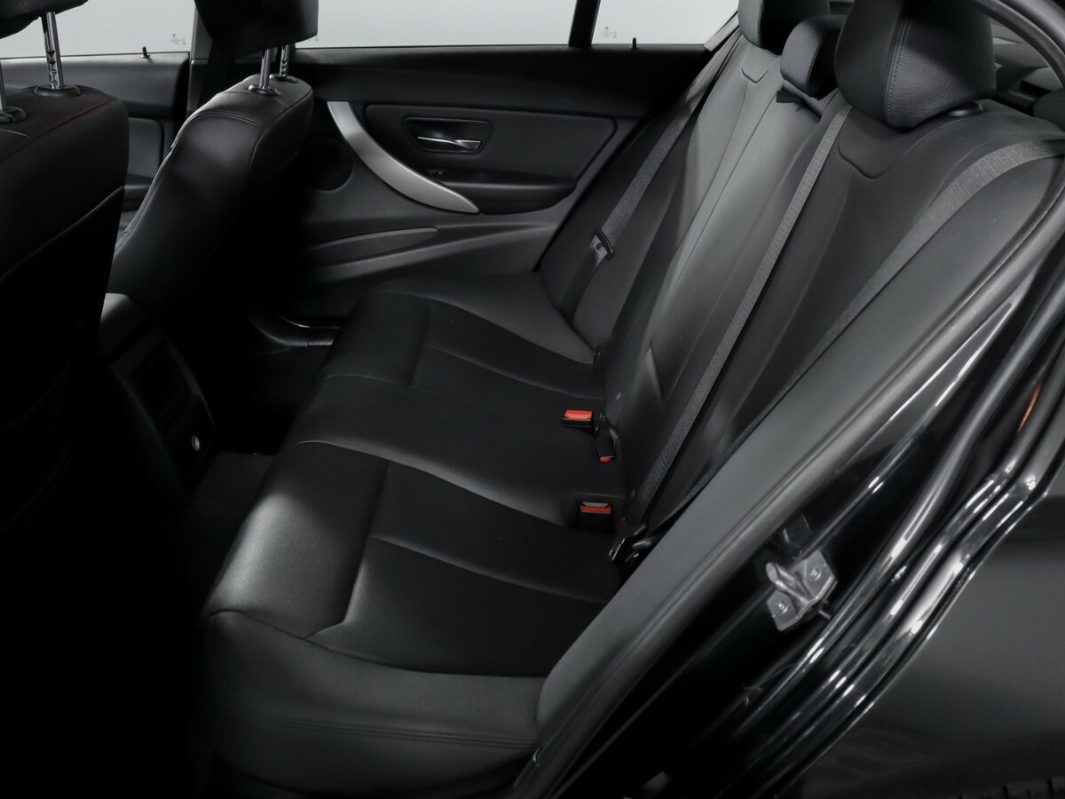 BMW 3 серии с пробегом — 2013 год. Фото: #7