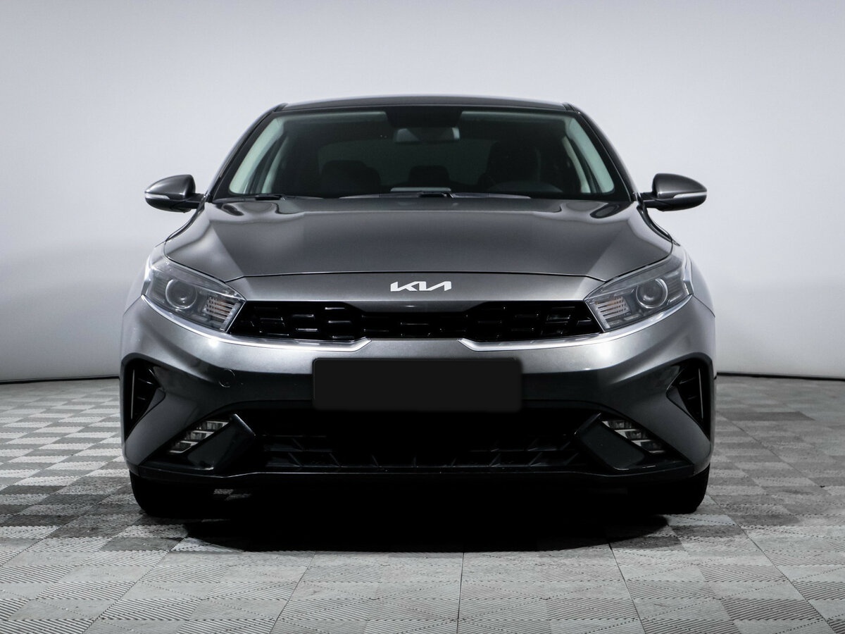 Kia Cerato с пробегом — 2022 год. Фото: #1